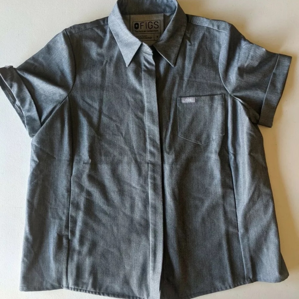 Figs Clothing Graphite Collared Scrub Top